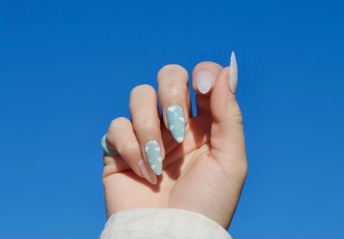 Pastel Cloud Nails 2